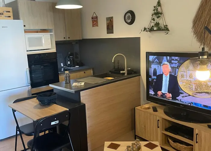 Moderne - Parking & Terrasse Apartamento